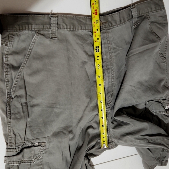 Wrangler Cargo Shorts Mens Size 40 Gray ish Y2K - Picture 6 of 6